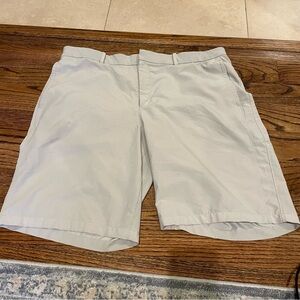 Nike Golf Men's Classic Gray/Beige Shorts